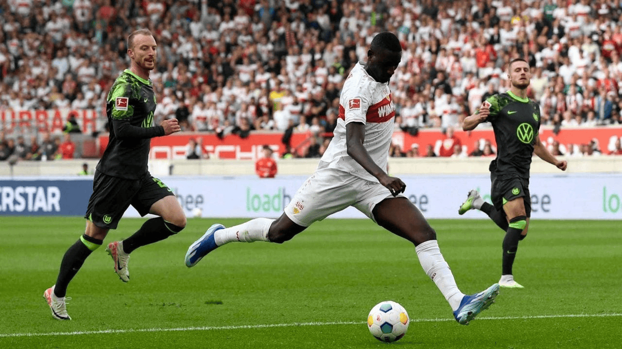 包含斯图加特队新援表现出色，有望成为球队新核心的词条