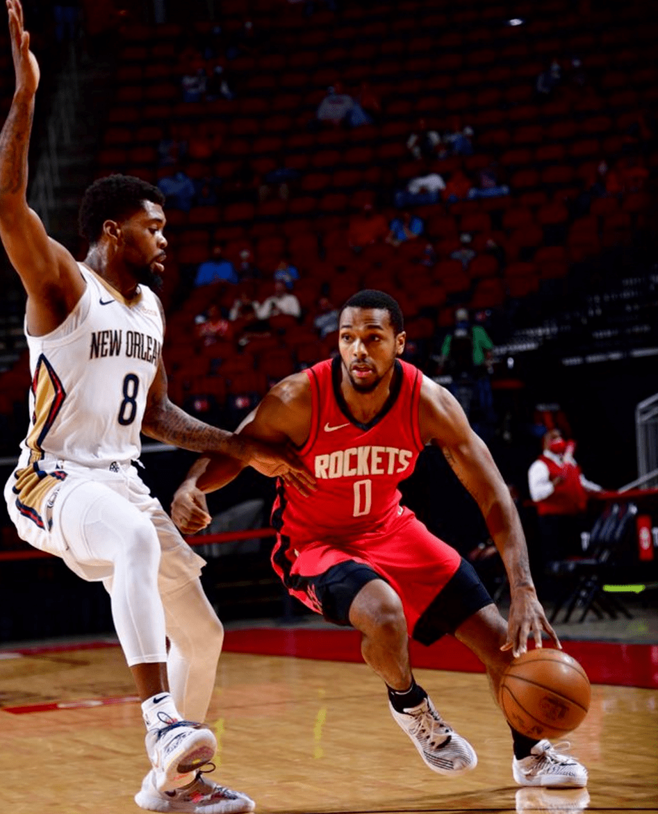 沃韦罗发挥出色，帮助球队摆脱颓势