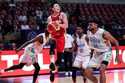 约旦队在比赛中取得了重要胜利 约旦队在比赛中取得了重要胜利