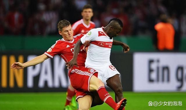 沃尔夫斯堡战平对手，保持德甲比赛不败纪录的简单介绍